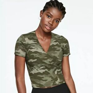Victoria secret Pink Ultimate Wrap Top Green Camo Size Small